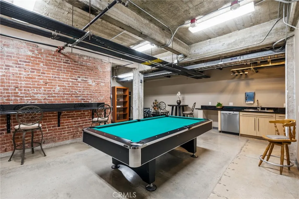 835 Locust #524 Long Beach, CA 90813