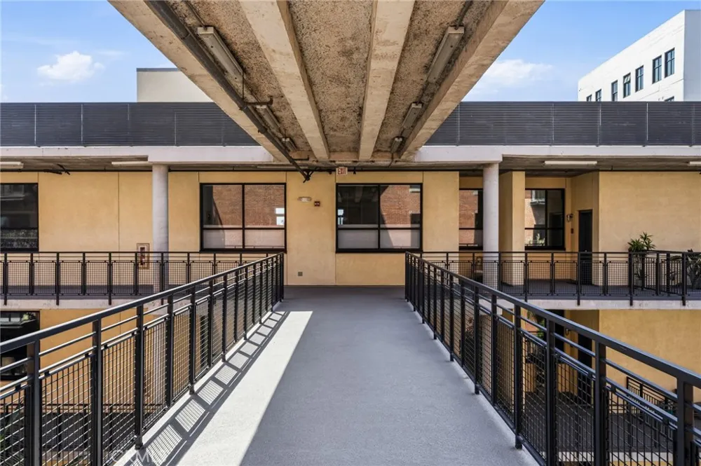 835 Locust #524 Long Beach, CA 90813