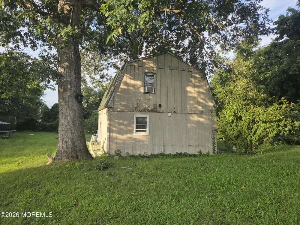 211 Magnolia Avenue Toms River, NJ 08757