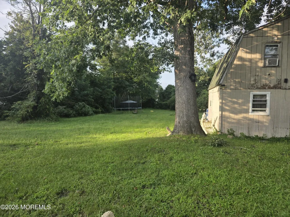 211 Magnolia Avenue Toms River, NJ 08757