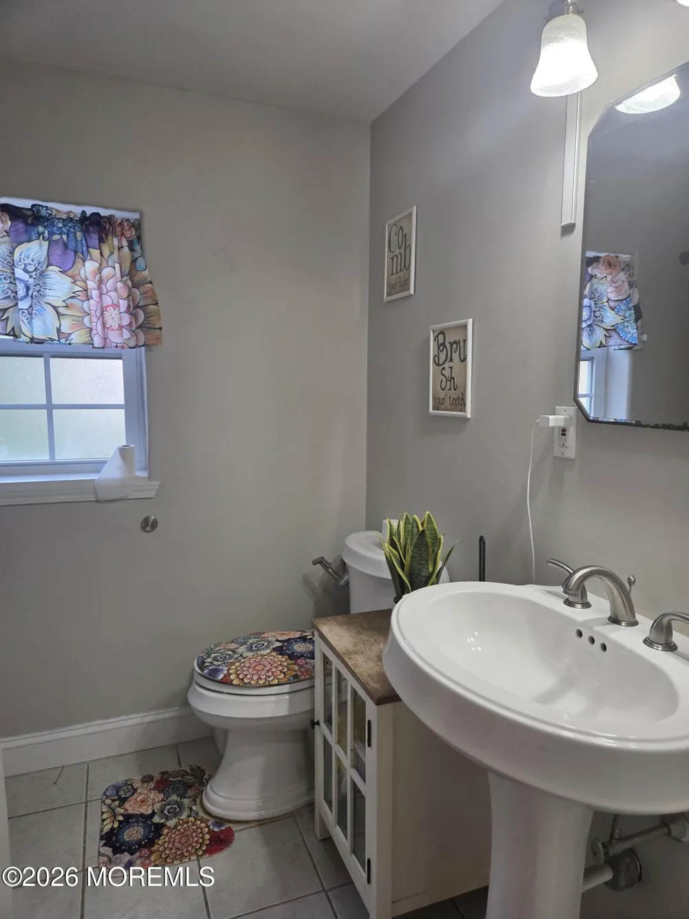 211 Magnolia Avenue Toms River, NJ 08757