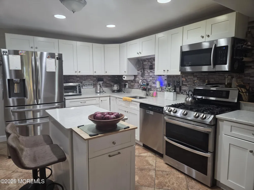 211 Magnolia Avenue Toms River, NJ 08757