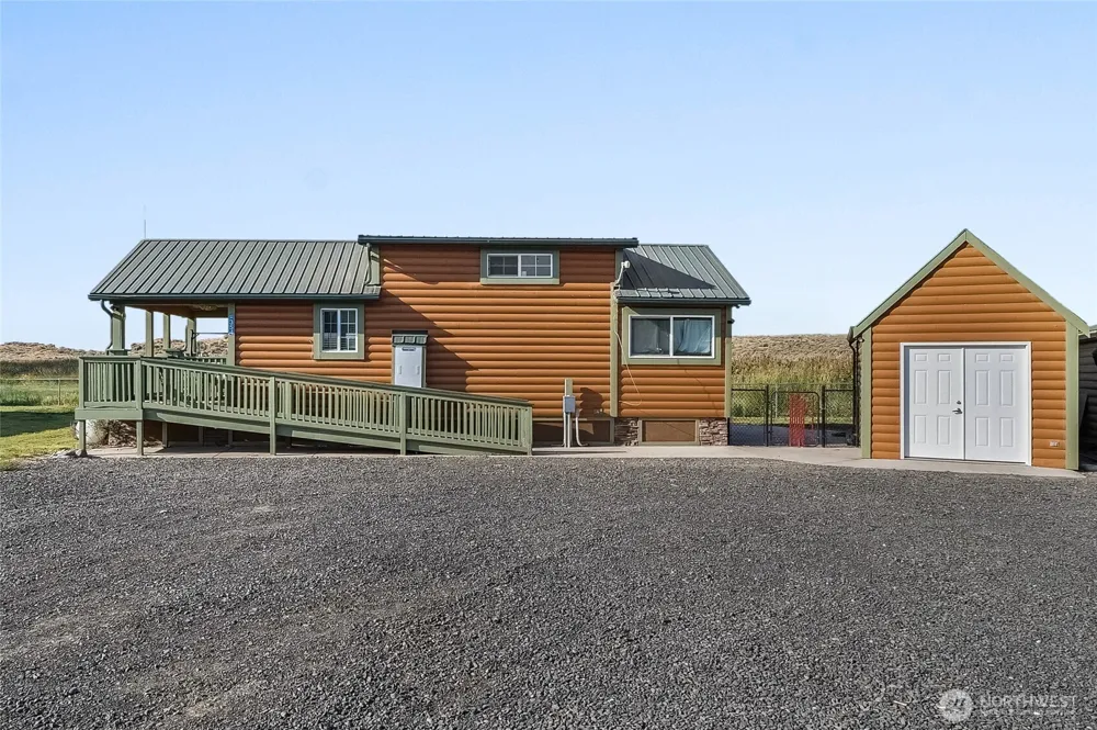 15561 State Hwy 262 #354 Warden, WA 98857