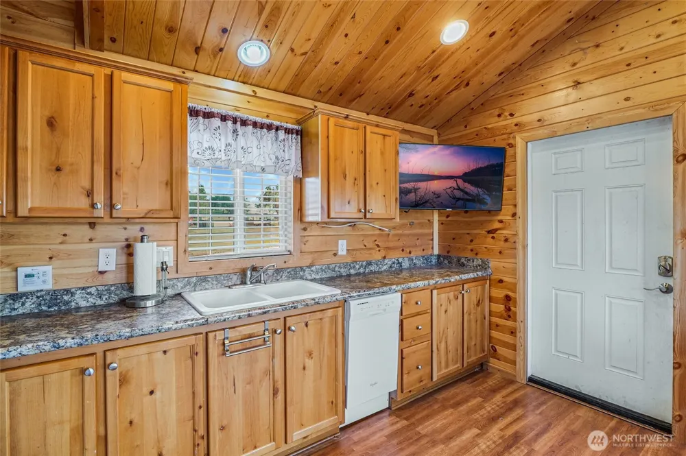 15561 State Hwy 262 #354 Warden, WA 98857