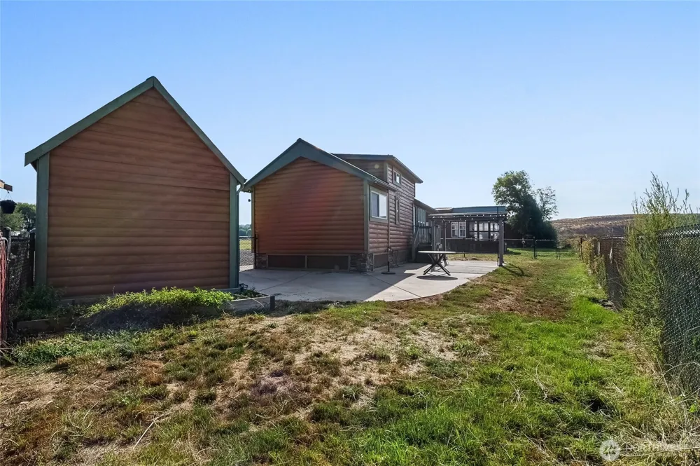 15561 State Hwy 262 #354 Warden, WA 98857