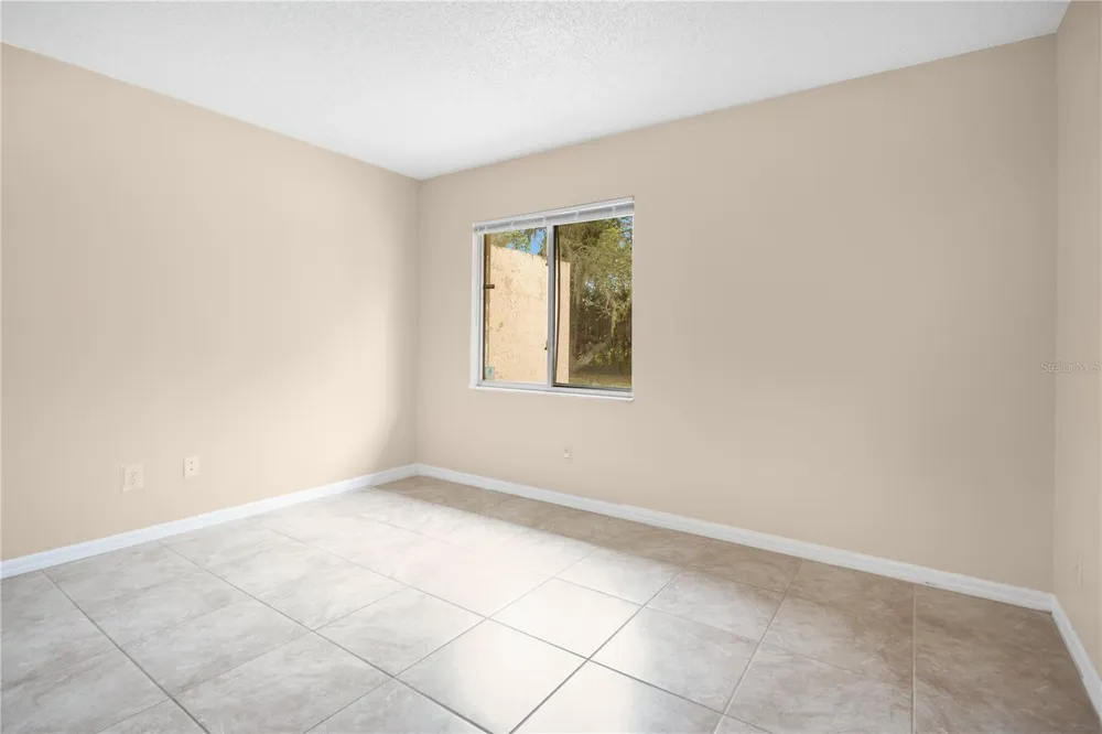 2610 ADELA AVENUE Orlando, FL 32826