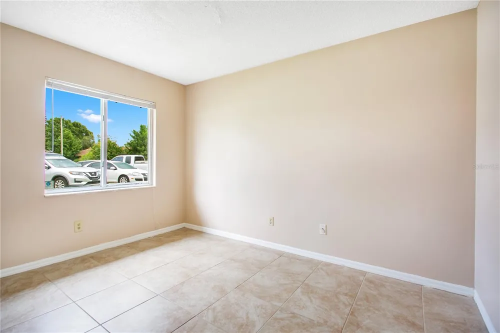 2610 ADELA AVENUE Orlando, FL 32826