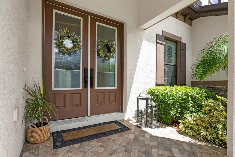 1404 HAMLIN RIDGE AVENUE Valrico, FL 33596