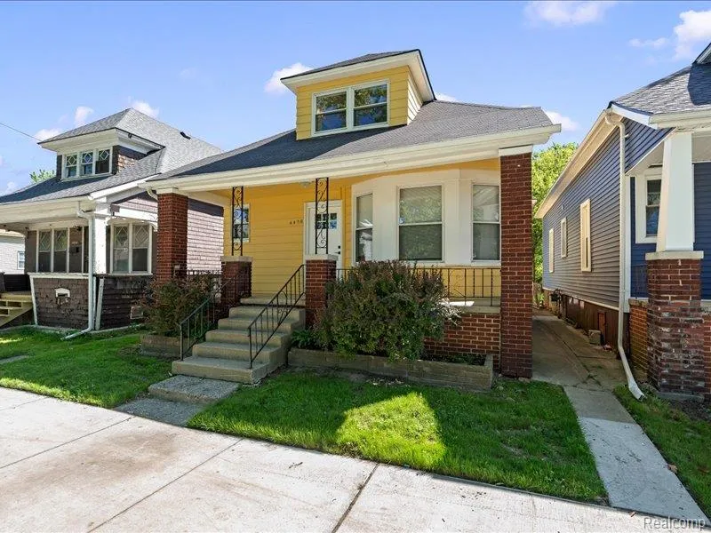 4498 Fischer Street Detroit City, MI 48214