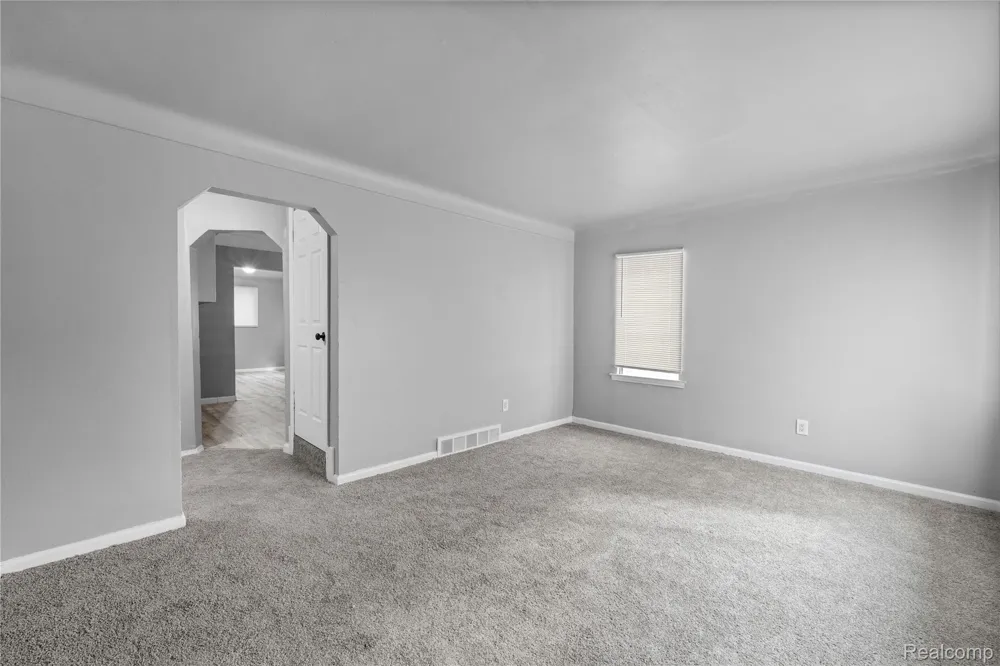 14822 Kentfield Street Detroit City, MI 48223