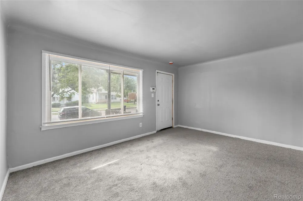 14822 Kentfield Street Detroit City, MI 48223
