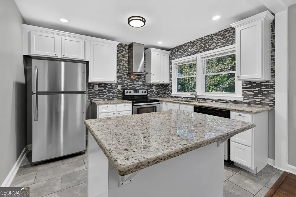 308 Maple ST Hapeville, GA 30354