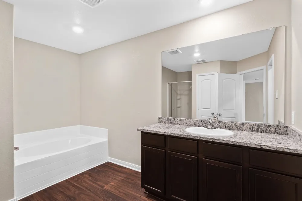 719 Wonderland Trail New Braunfels, TX 78132