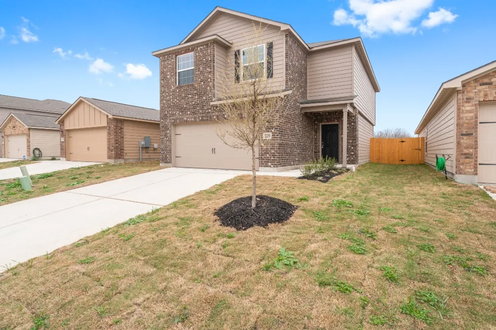 719 Wonderland Trail New Braunfels, TX 78132