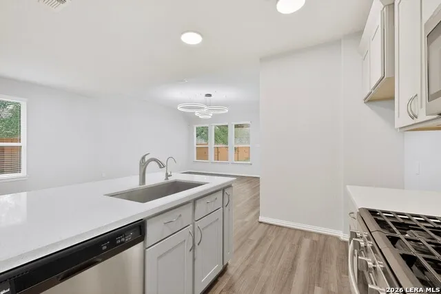1239 LOMA RNCH New Braunfels, TX 78132