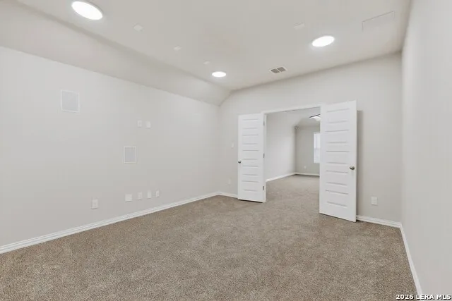 1239 LOMA RNCH New Braunfels, TX 78132