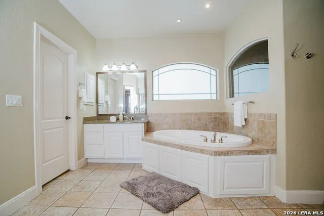 27931 BOGEN RD New Braunfels, TX 78132