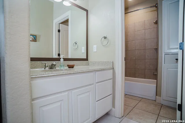 27931 BOGEN RD New Braunfels, TX 78132