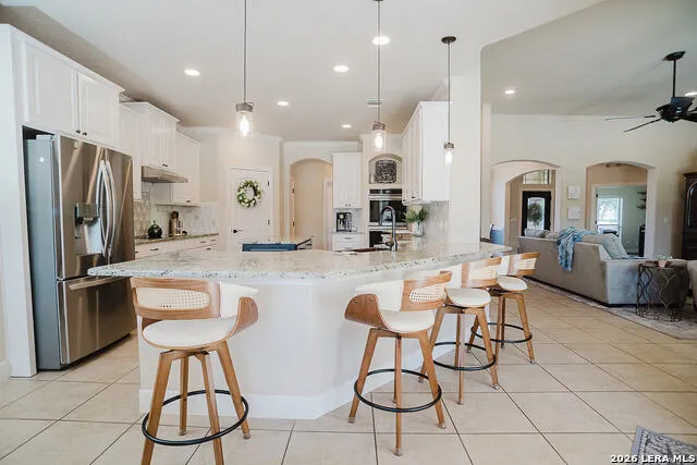 27931 BOGEN RD New Braunfels, TX 78132