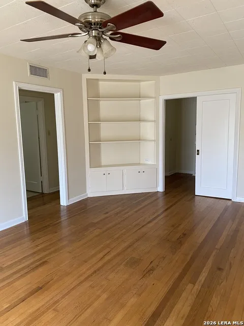 152 TERRELL RD Unit 3 Alamo Heights, TX 78209