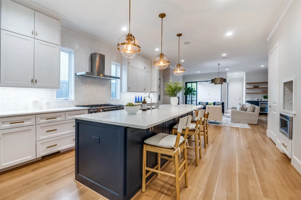4031 Prescott Avenue Dallas, TX 75219