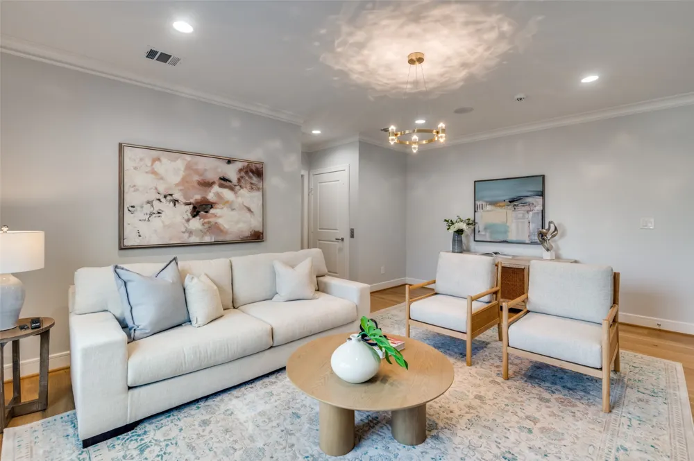 4031 Prescott Avenue Dallas, TX 75219