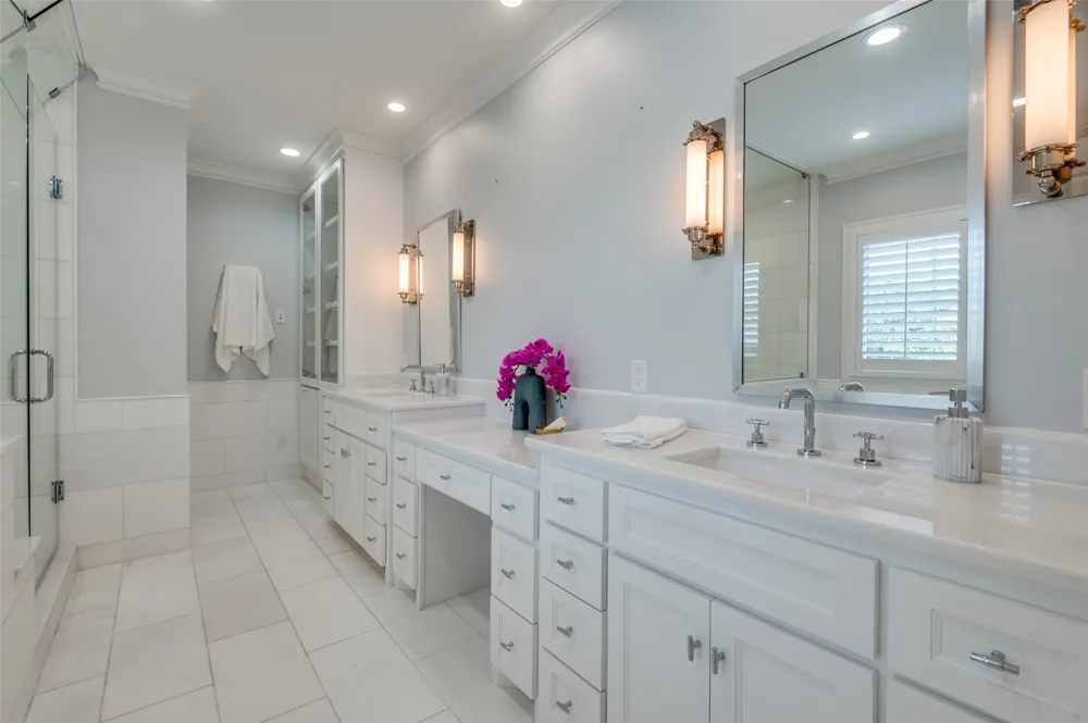 4031 Prescott Avenue Dallas, TX 75219