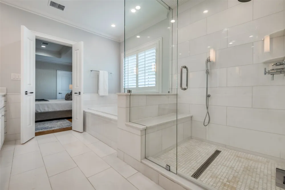 4031 Prescott Avenue Dallas, TX 75219