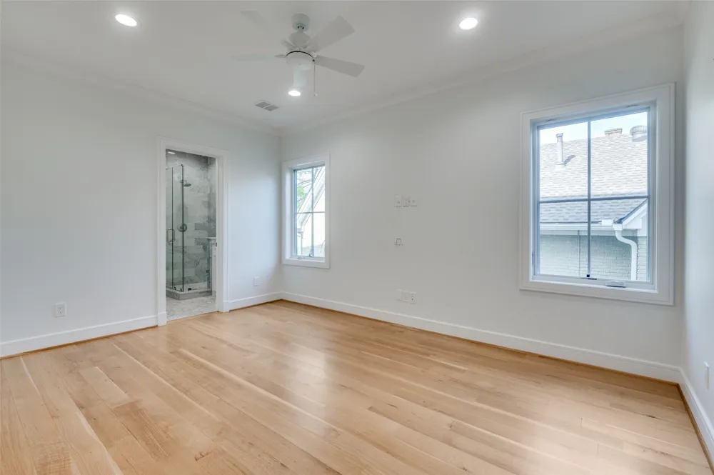 4031 Prescott Avenue Dallas, TX 75219