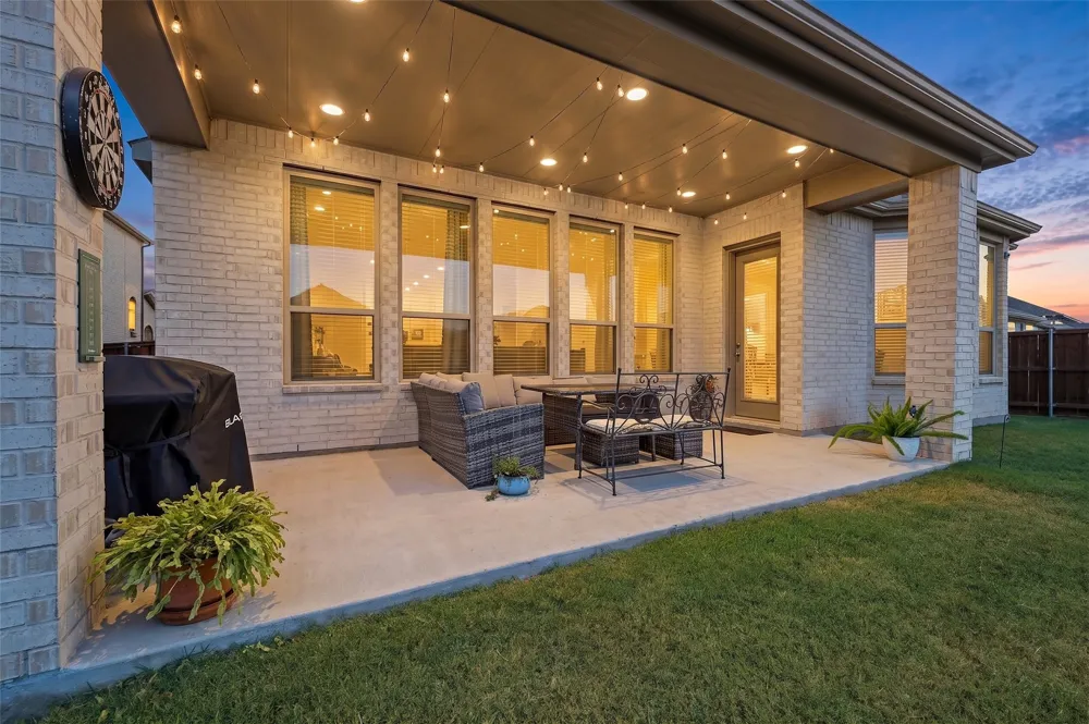 3731 Cherry Hills Drive Sherman, TX 75090