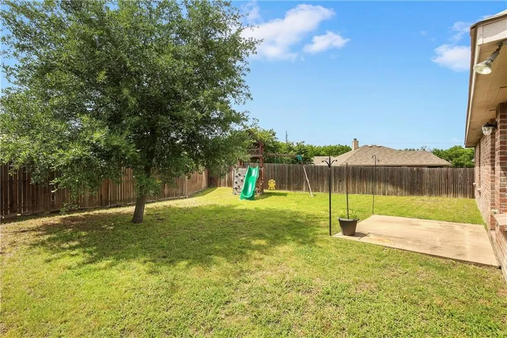 807 Windflower Drive Fate, TX 75087