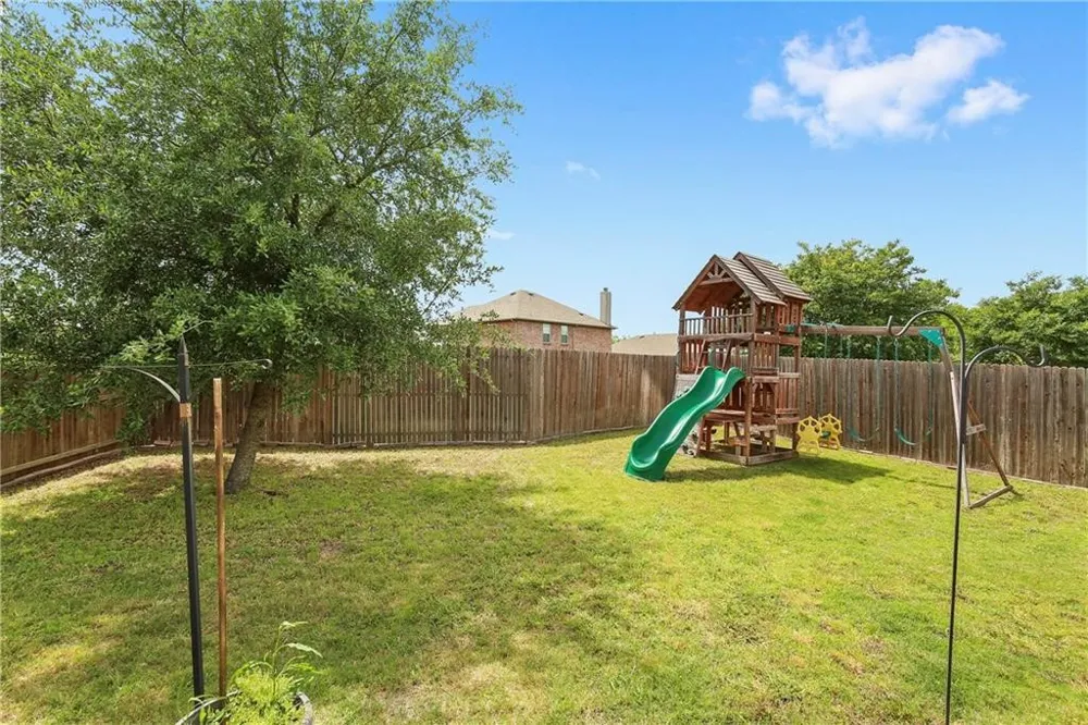 807 Windflower Drive Fate, TX 75087