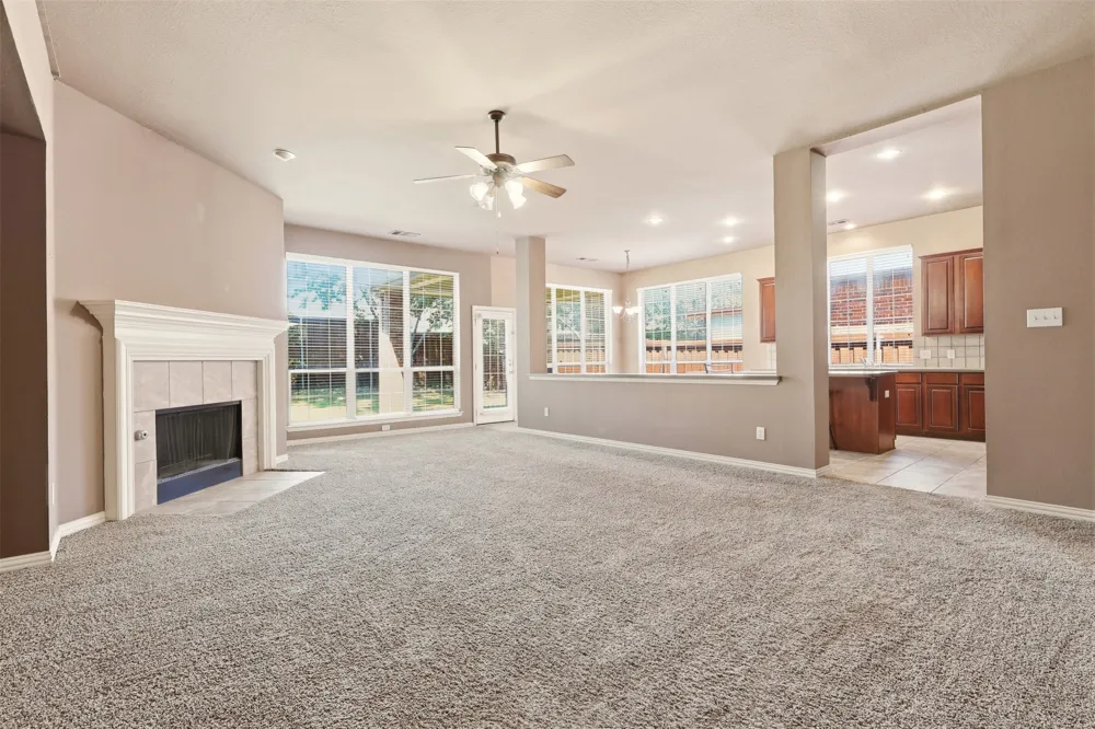 2633 Deer Hollow Drive Little Elm, TX 75068