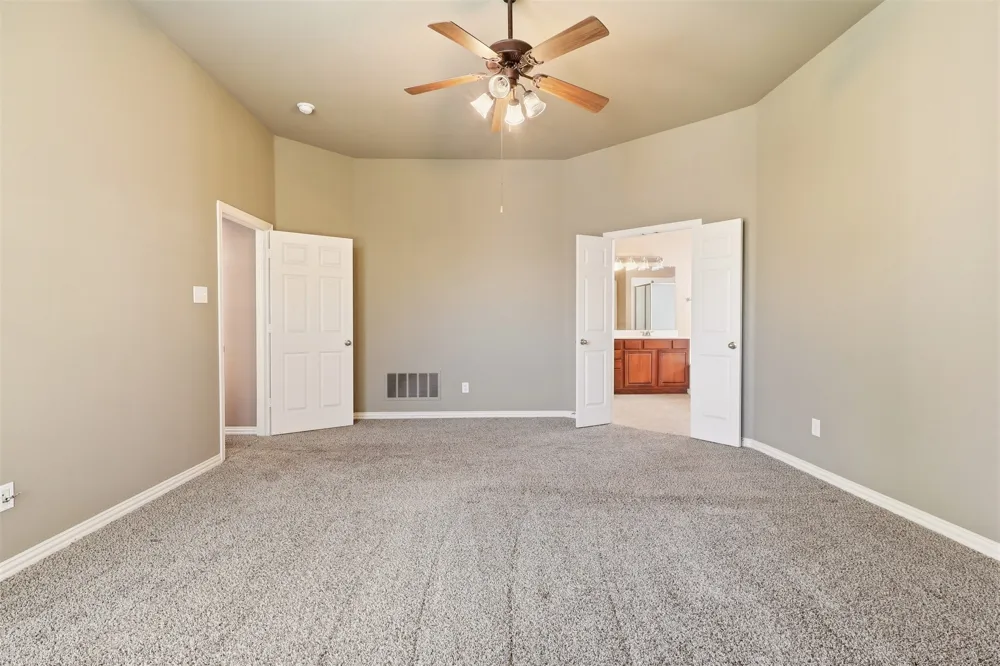 2633 Deer Hollow Drive Little Elm, TX 75068