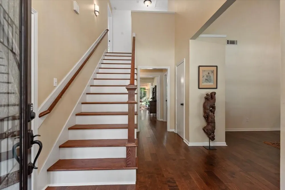 10 Cape Chestnut Drive Spring, TX 77381