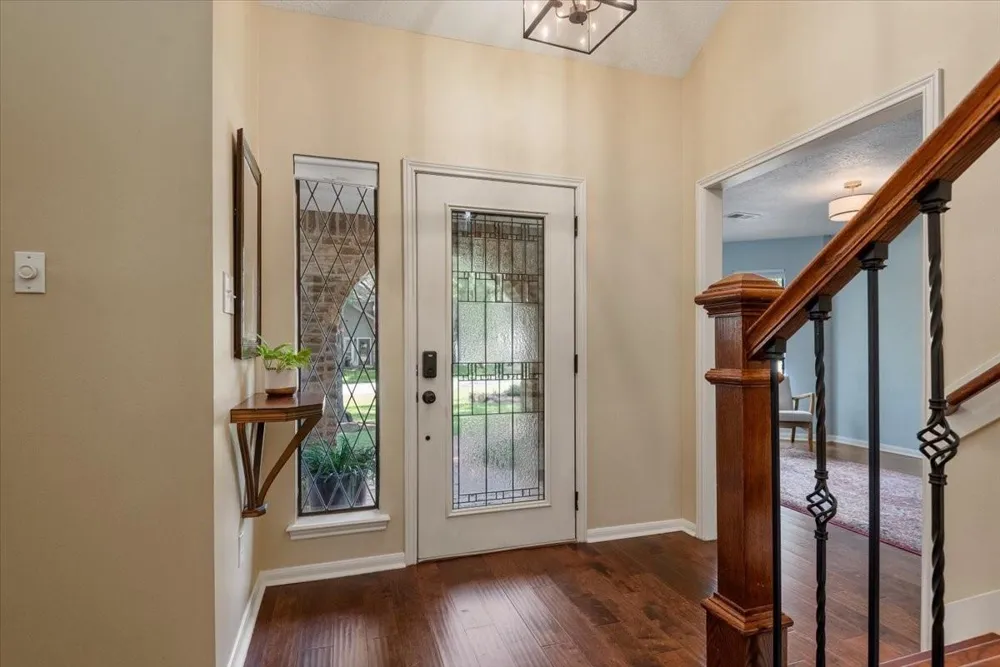 10 Cape Chestnut Drive Spring, TX 77381
