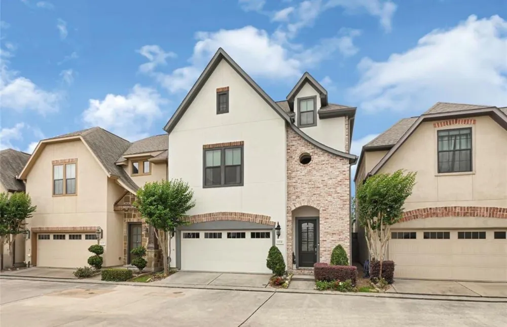 1531 Woodbend Park W Houston, TX 77055