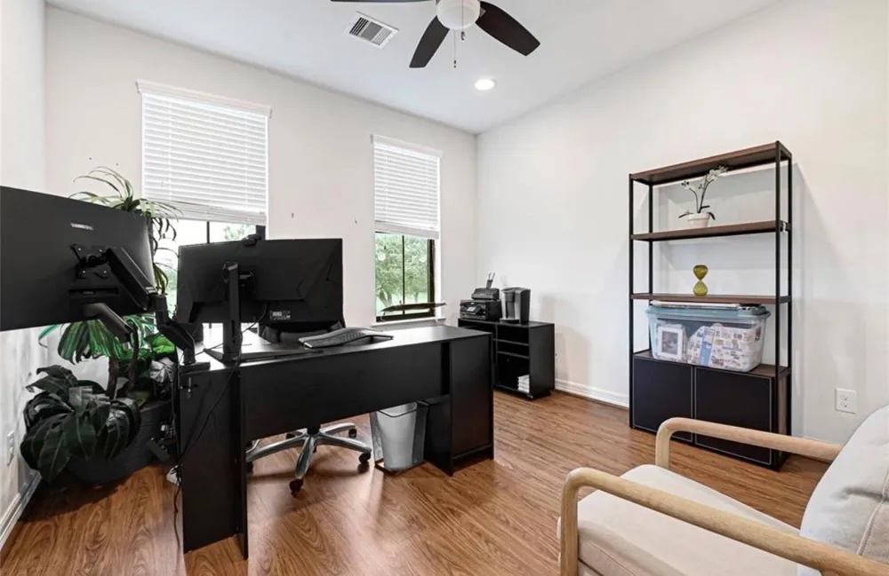 1531 Woodbend Park W Houston, TX 77055