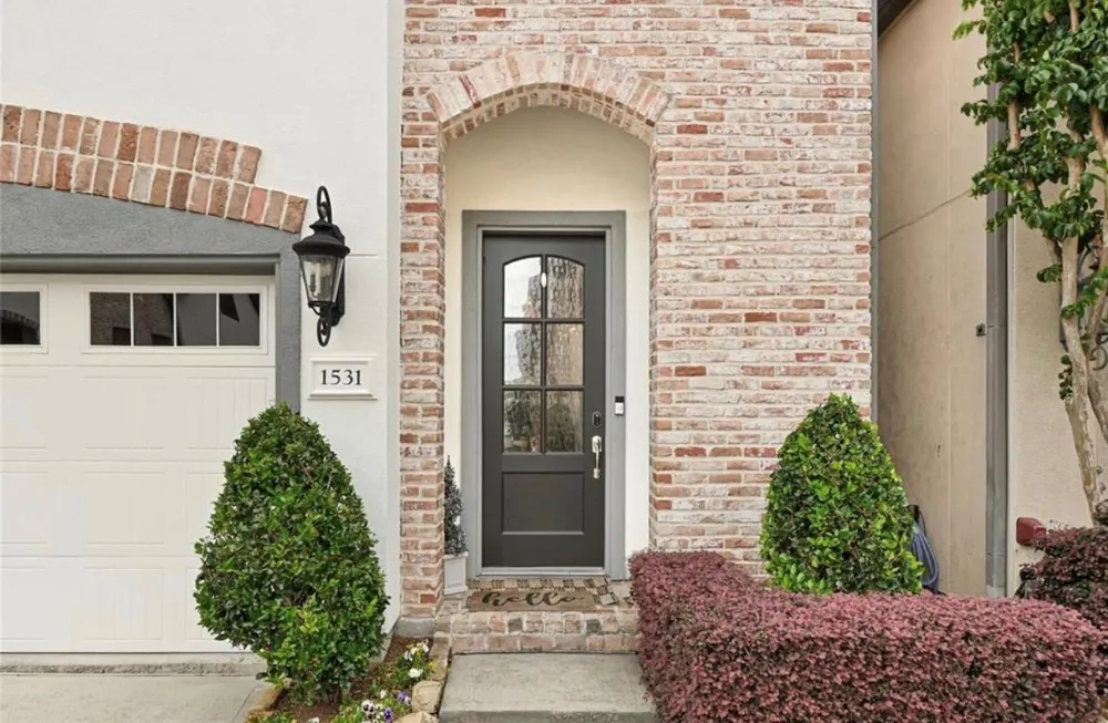 1531 Woodbend Park W Houston, TX 77055