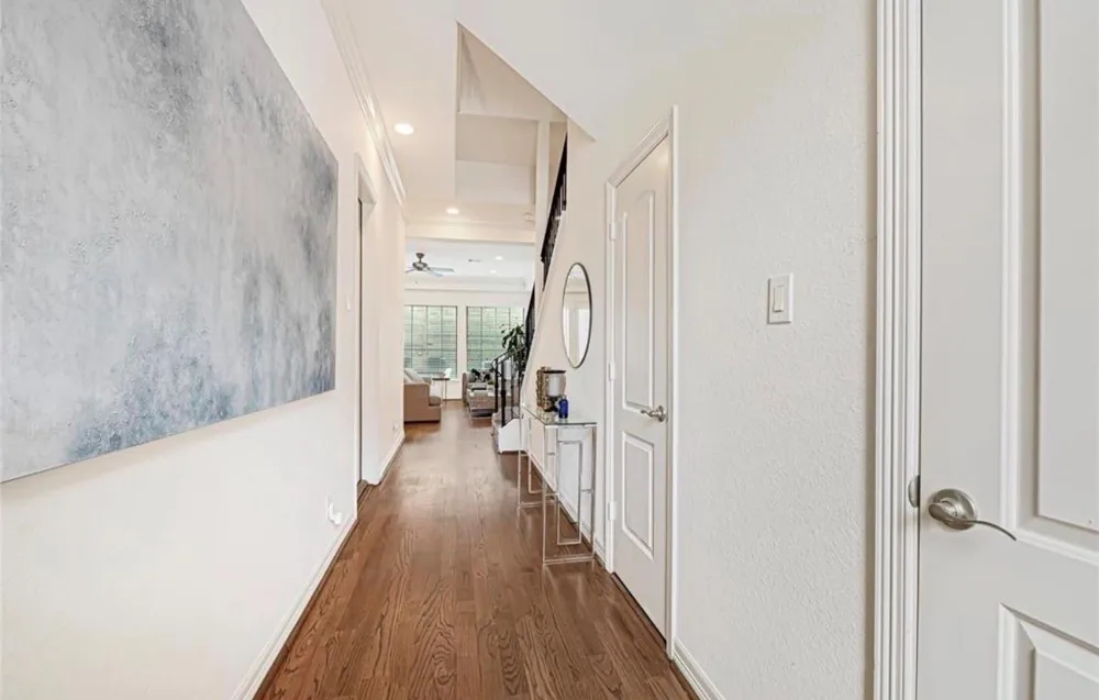 1531 Woodbend Park W Houston, TX 77055
