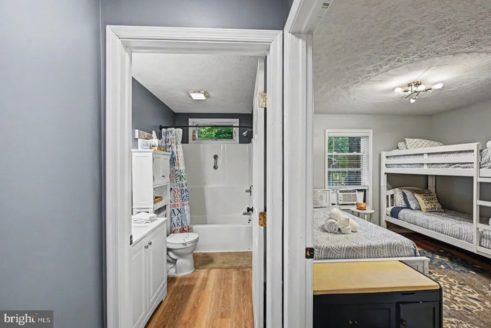 5376 CONOQUENISSING DRIVE Pocono Lake, PA 18347