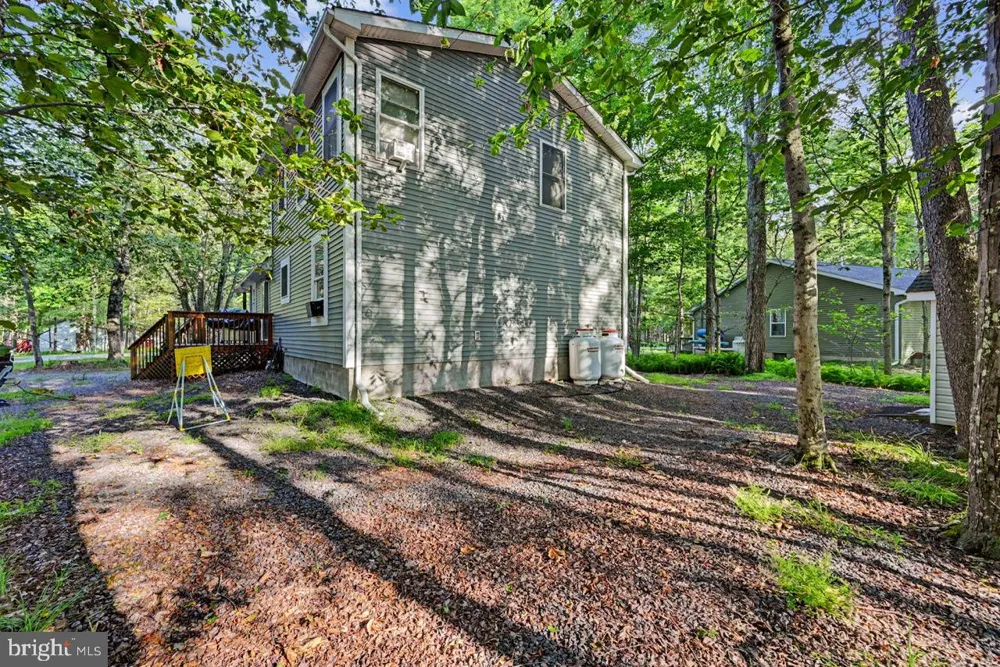 5376 CONOQUENISSING DRIVE Pocono Lake, PA 18347