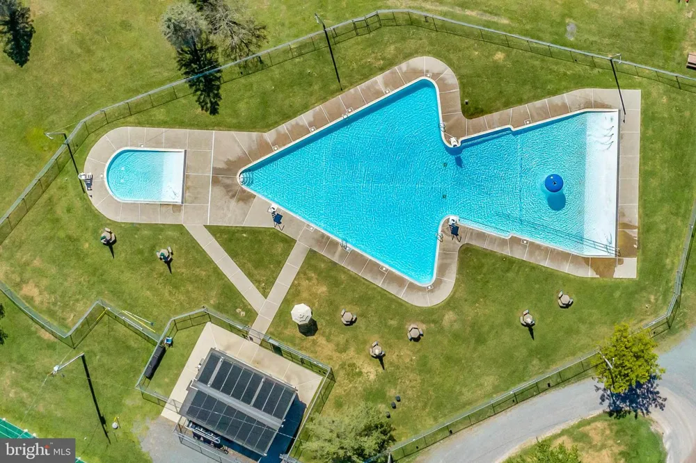 5376 CONOQUENISSING DRIVE Pocono Lake, PA 18347