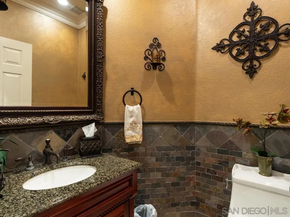 2845 Palmetto Point Chula Vista, CA 91915