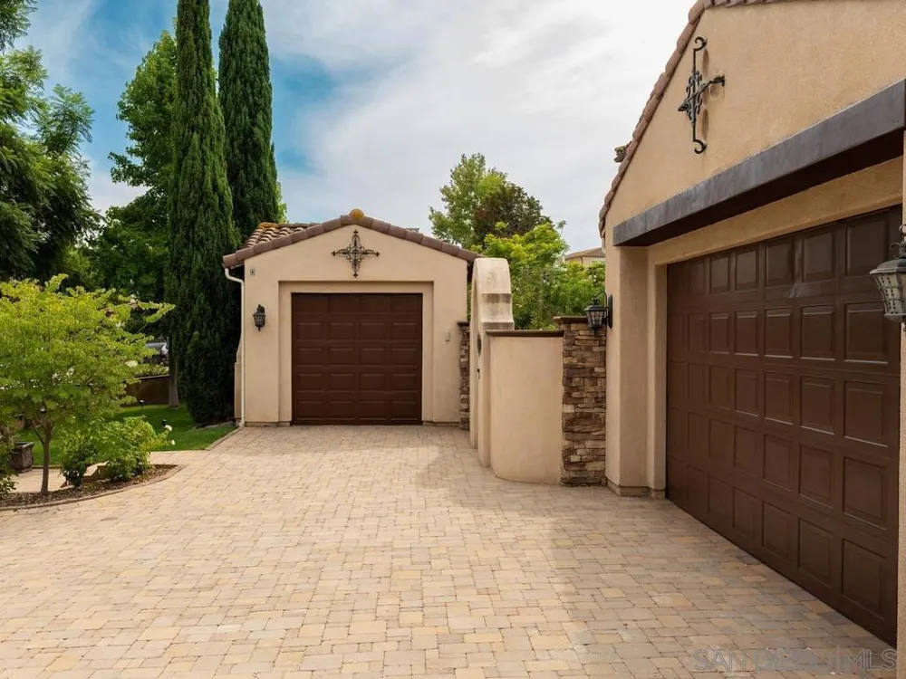 2845 Palmetto Point Chula Vista, CA 91915