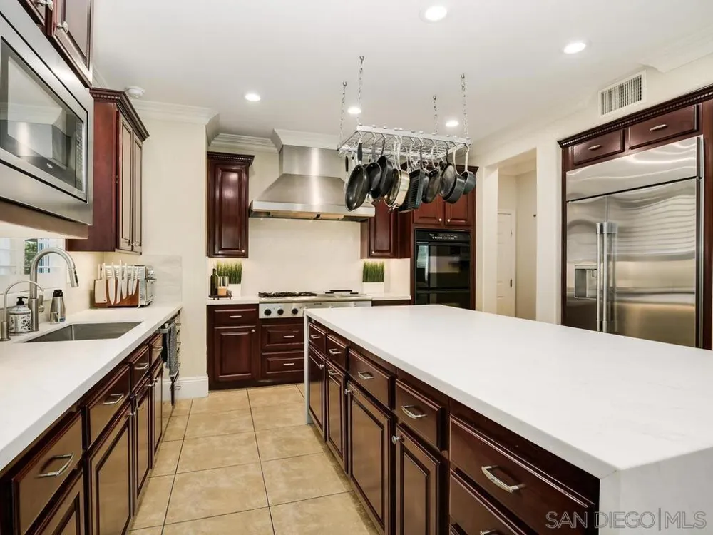 2845 Palmetto Point Chula Vista, CA 91915