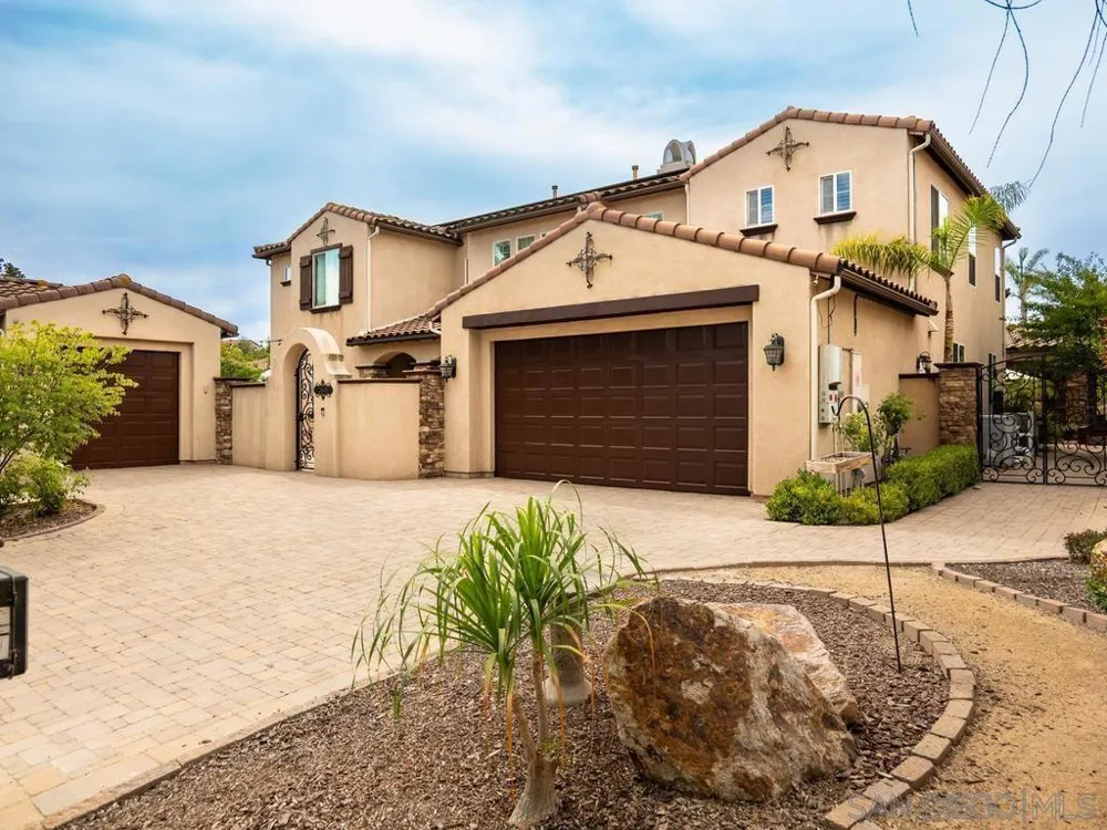 2845 Palmetto Point Chula Vista, CA 91915