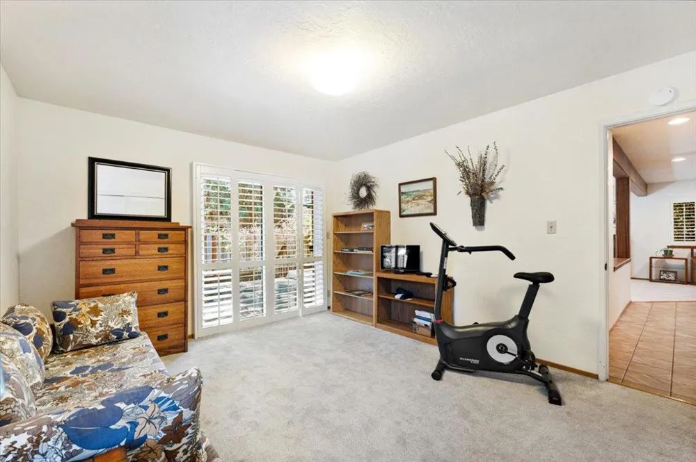 412 Sumner Avenue Aptos, CA 95003