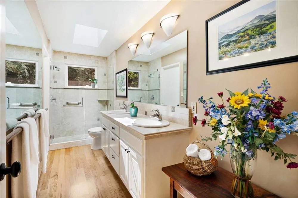 412 Sumner Avenue Aptos, CA 95003