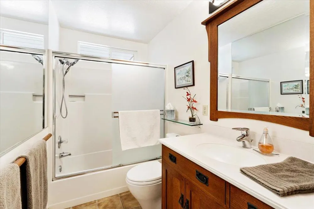 412 Sumner Avenue Aptos, CA 95003